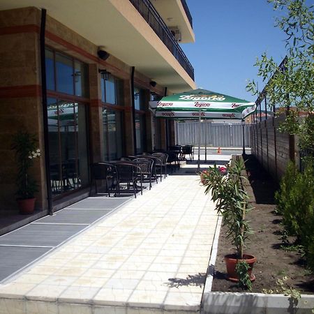 Serenity Hotel Sveti Vlas Eksteriør billede